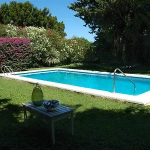 Apartamento Villa Encarna alojamientos turísticos con piscina comunitaria, Conil De La Frontera